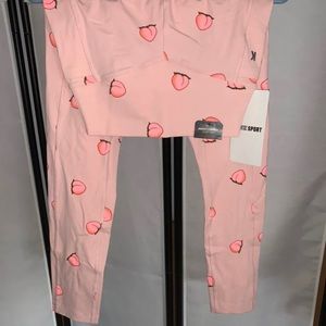 PINK peach emoji leggings NWT